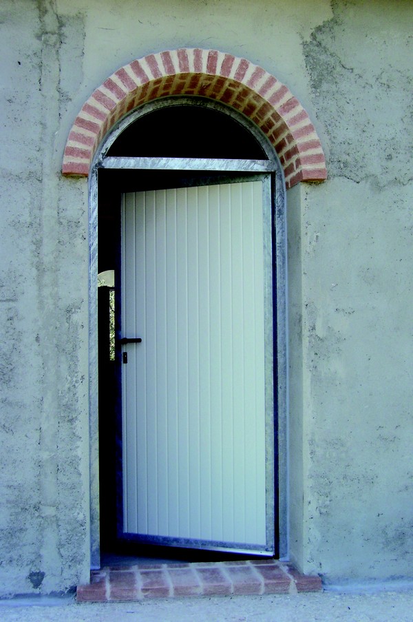 Serrande e portoni scorrevoli, porte in ferro Foto porte in ferro